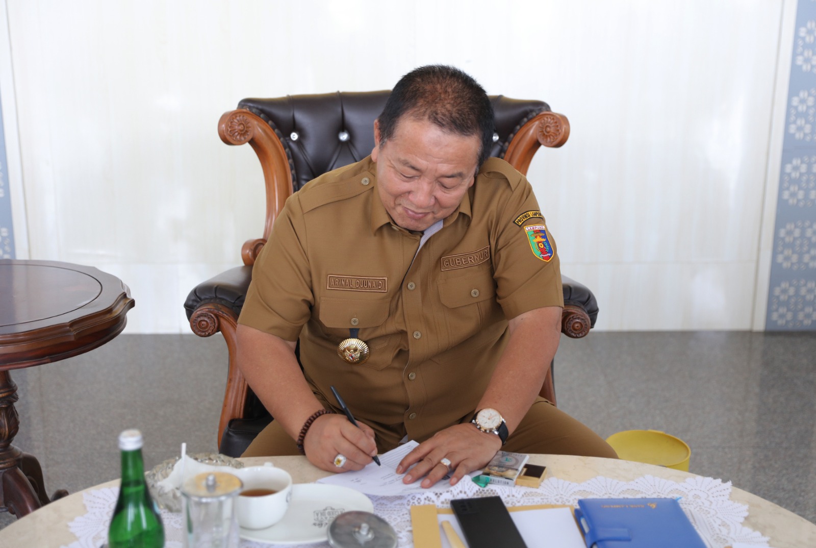 Tahapan Pemilu Serentak 2024, KPU Lampung Laksanakan Coklit kepada Gubernur Arinal Djunaidi di Mahan Agung