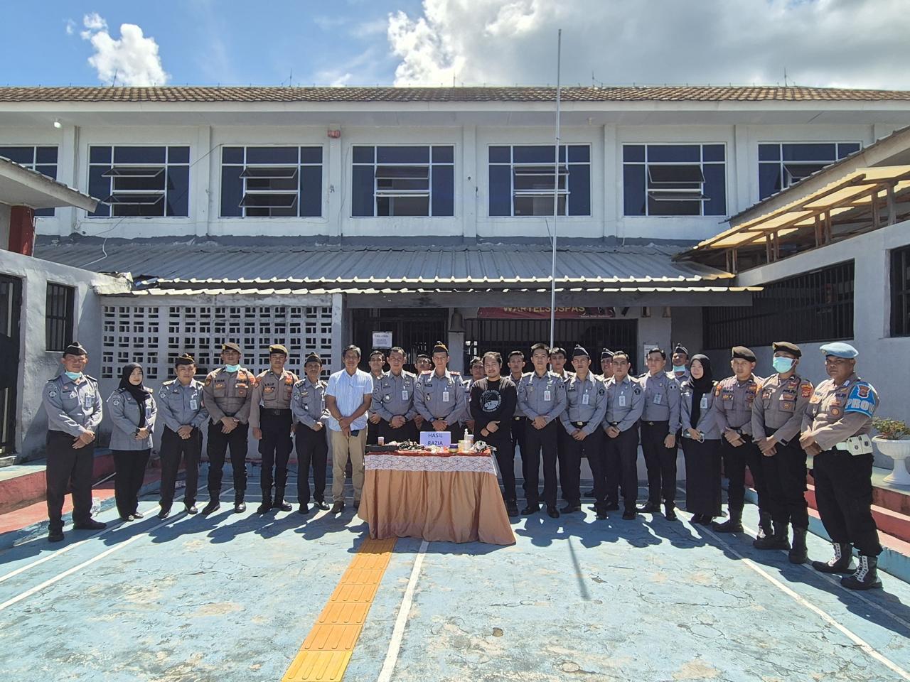 Rutan Krui Gelar Razia Gabungan dan Tes Urine, Jamin Keamanan dan Ketertiban